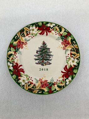 Spode 8" Christmas Tree 2018 Annual Collector's Plate, No box